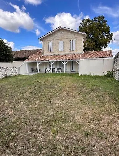 Villa Maison Entierement Renovee Ambares-et-Lagrave