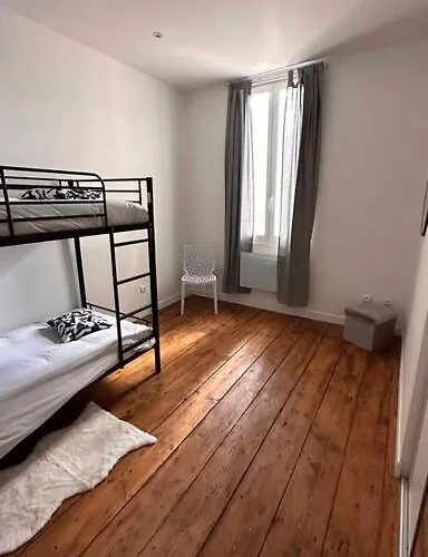 Maison Entierement Renovee * Ambares-et-Lagrave